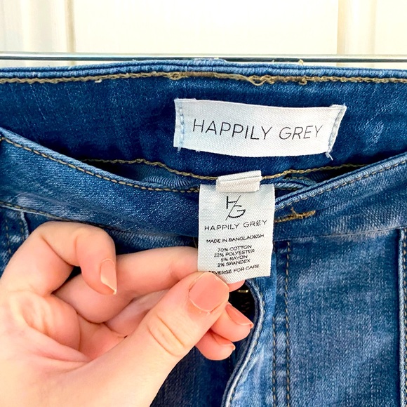 Wide Leg | Happily Grey Jeans - Picture 2 of 7